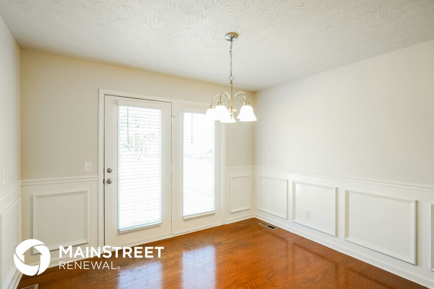 Building Photo - 145 Summerlin Dr