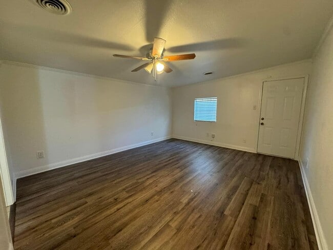 Building Photo - Spacious, remodeled 4 Bed, 2 Bath Home in Lubbock, TX