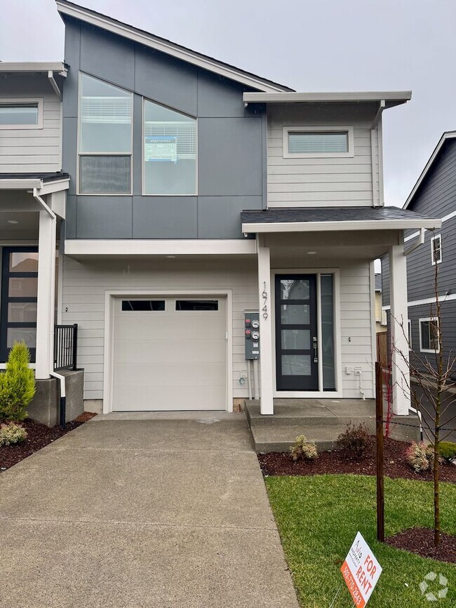 Building Photo - Move-in Special!  Brand New 3 Bedroom / 2 ...