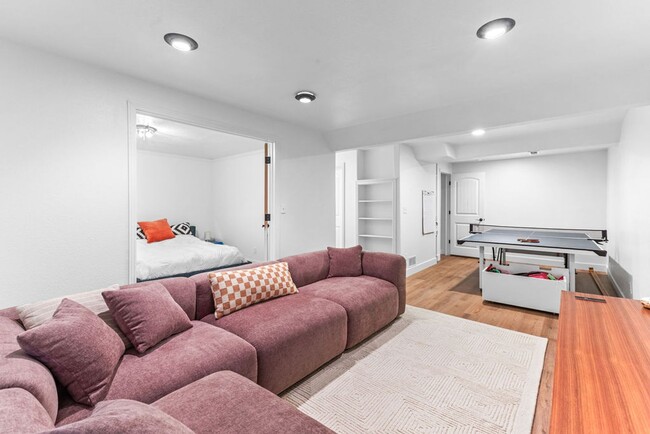 Building Photo - 2225 Timber Creek Dr