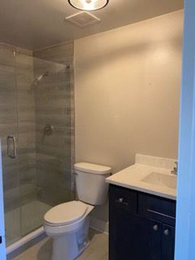 Building Photo - 428 Talcott Ave