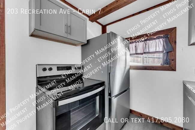 Building Photo - 203 Recreation Ave