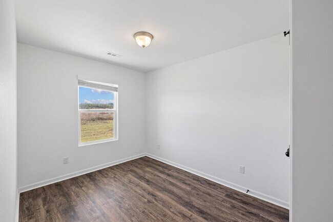 Building Photo - 523 Alex Jordan Dr.