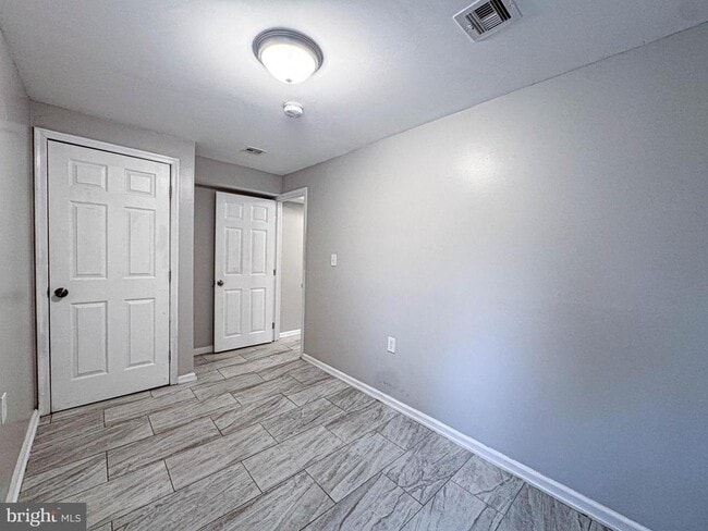 Building Photo - 4630 Hillside Rd SE