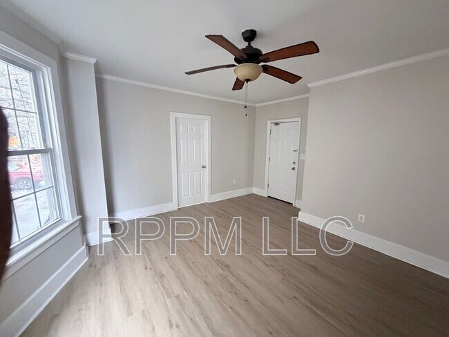 Building Photo - 106 N 16th St