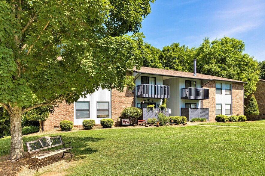 Cross Creek Apartments 2601 John B Dennis Hwy Kingsport TN 37660