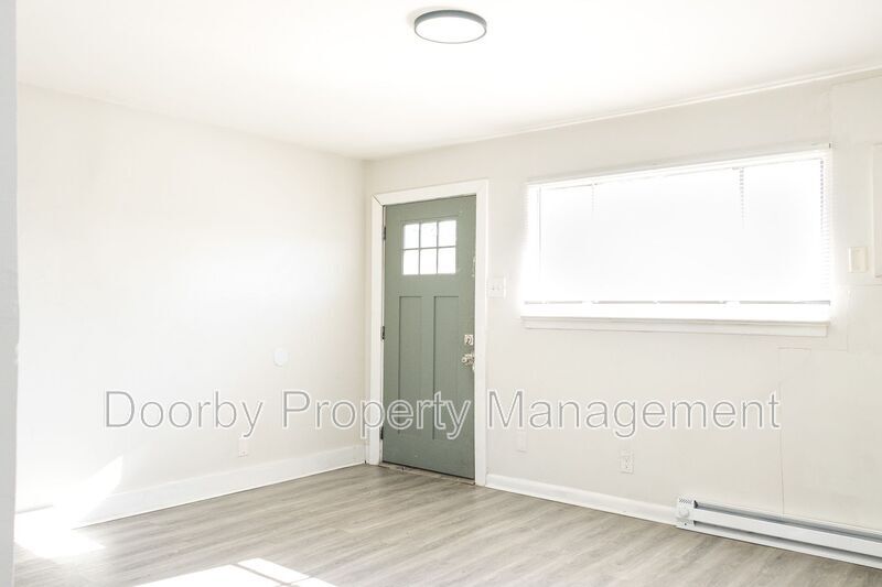 Building Photo - 45 Scruggs St