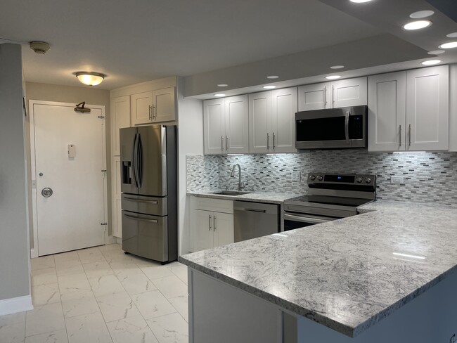 Brand new kitchen - 300 N State St