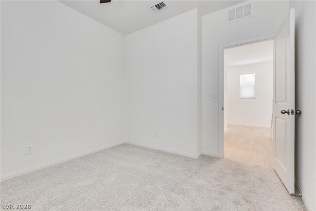 Building Photo - 4225 Zilker Pk Ave
