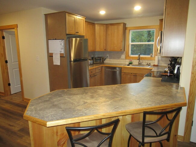 Building Photo - Fully Furnished Short-Term Rental in Dalla...