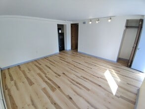 Building Photo - 218 Butler St
