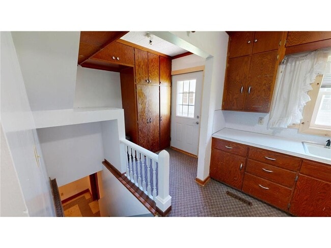 Building Photo - 208 Oregon Ave.