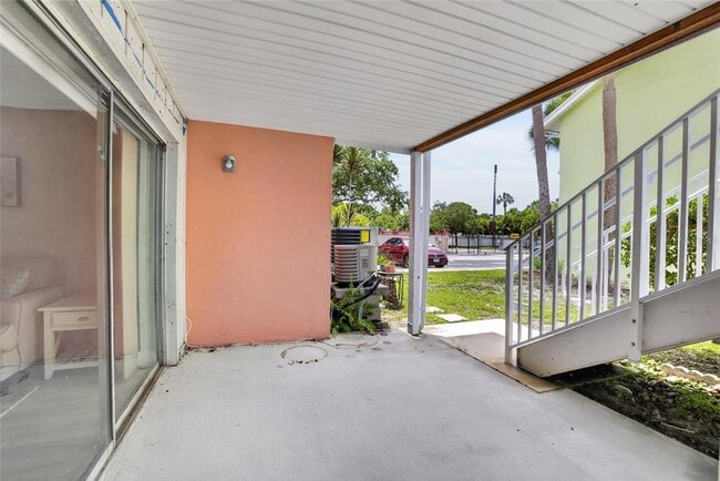 Building Photo - 3795 41st Ln S
