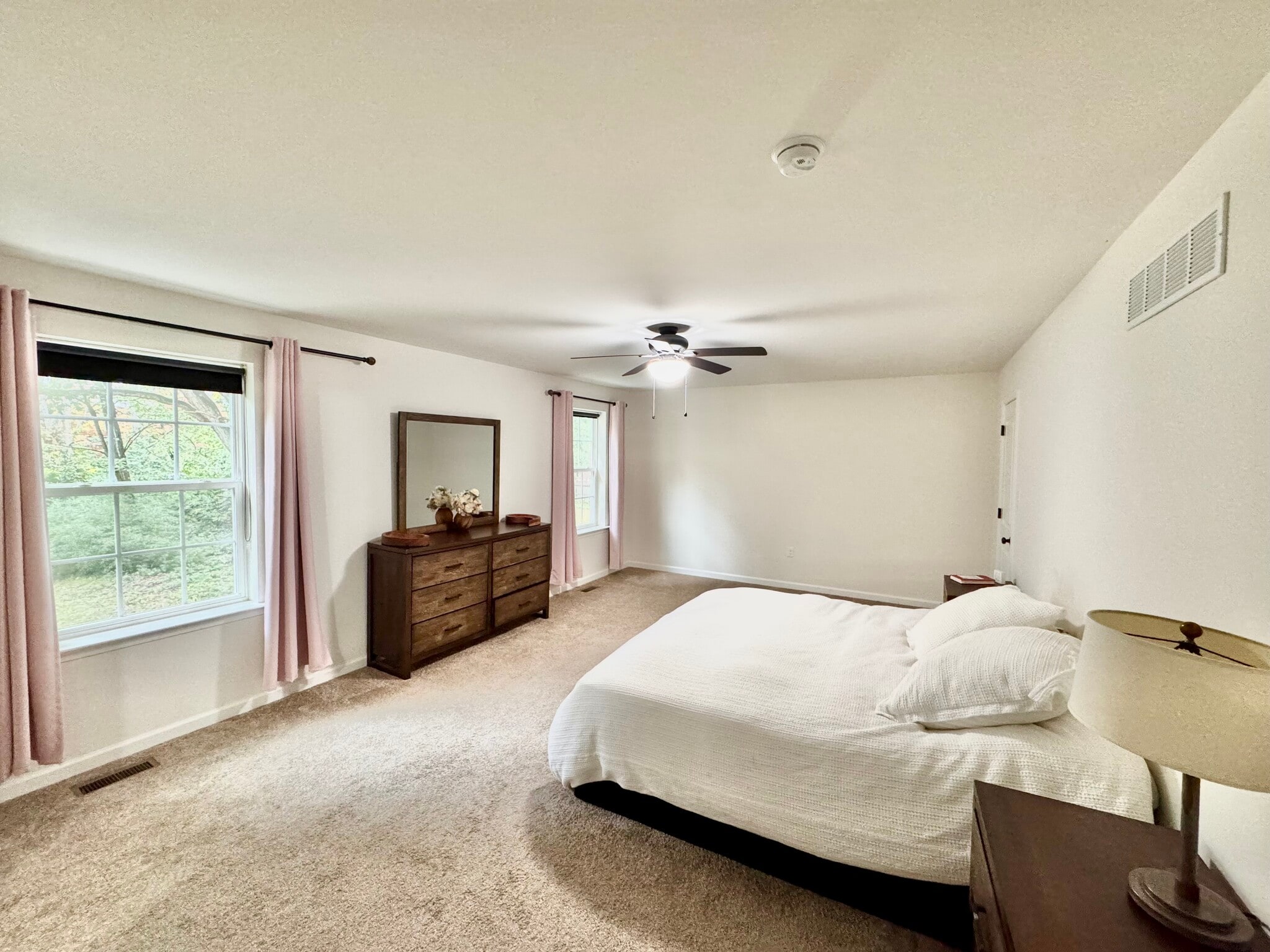 Master suite with private bathroom, and walk-in closet - 2321 Farrand Dr