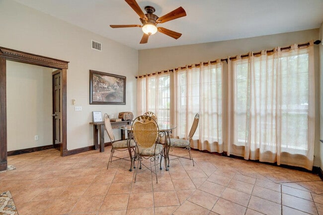 Building Photo - 2609 Wheless Ln