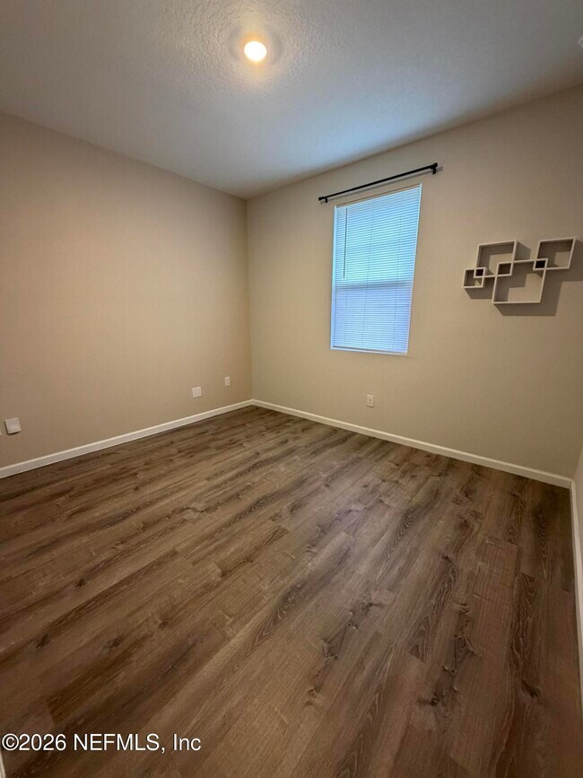 Building Photo - 14635 Macadamia Ln