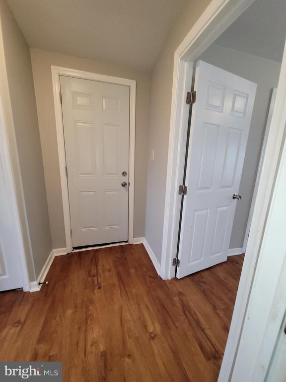 Building Photo - 503 N Rodney St