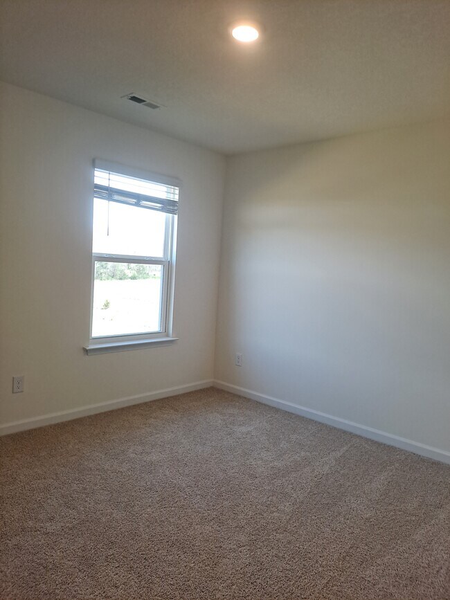 Building Photo - 7215 Jumping Jack Ln