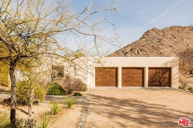 Building Photo - 57425 Palm Seco Cir