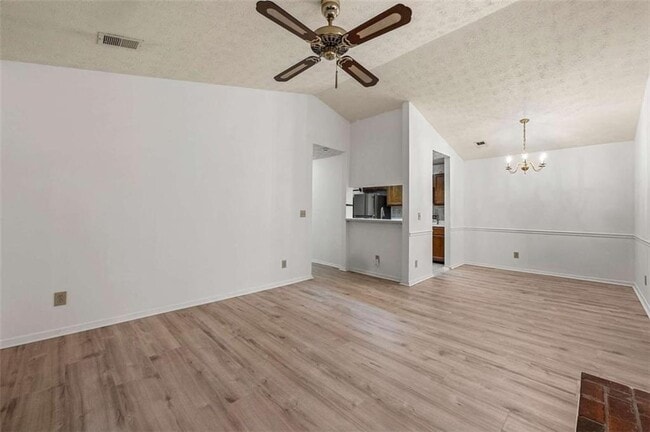 Building Photo - 1306 McClelen Way