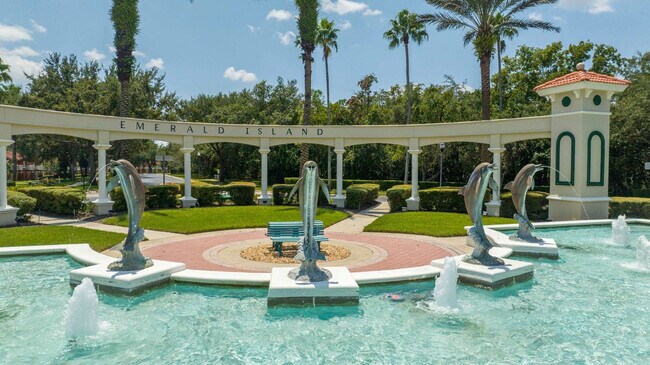 Building Photo - 8543 La Isla Dr