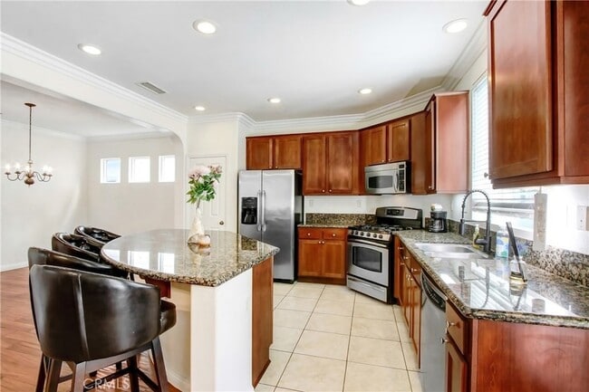Building Photo - 33561 Cedar Creek Ln