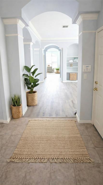 Building Photo - 3845 Harvey Penick Dr