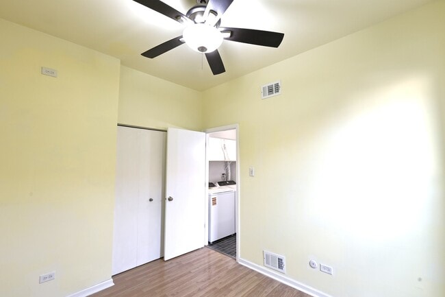 Building Photo - 3621 S Winchester Ave