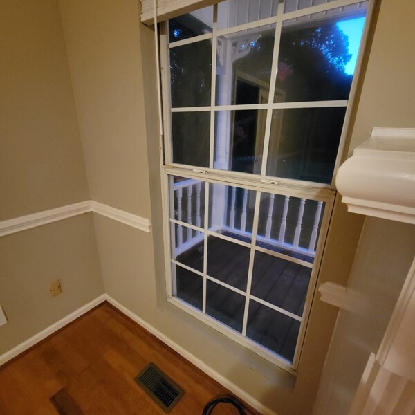 Building Photo - 9888 Whitehouse Pkwy