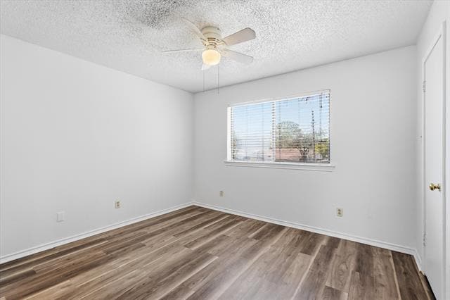 Building Photo - 2710 Wimbledon Ct