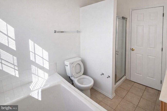 Building Photo - 43 Bank Spring Ct