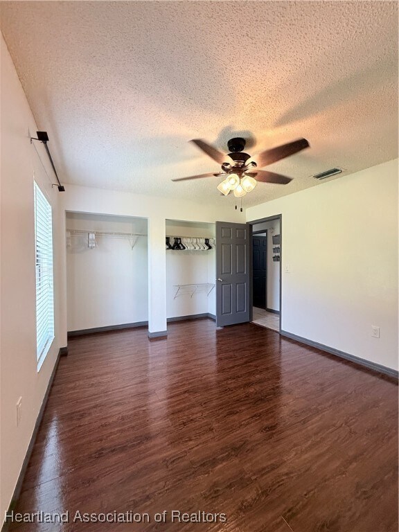 Building Photo - 3515 Marlin Dr