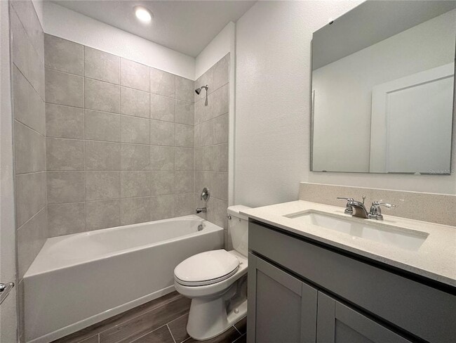Building Photo - 309 Loch Ct