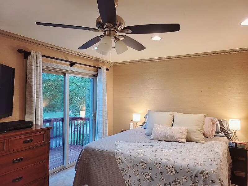 Building Photo - 2533 Mark Ln