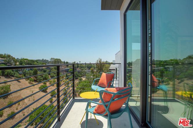 Top Floor Balcony - 3756 Brilliant Dr