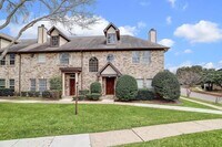 Building Photo - 2102 Gemini St