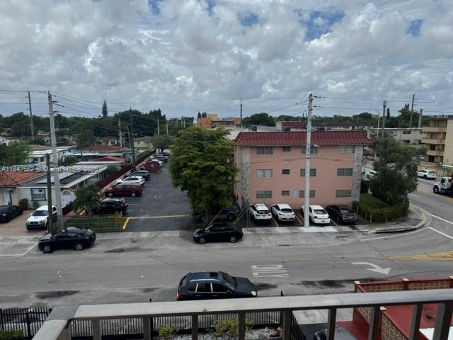 Building Photo - 6090 W Flagler St