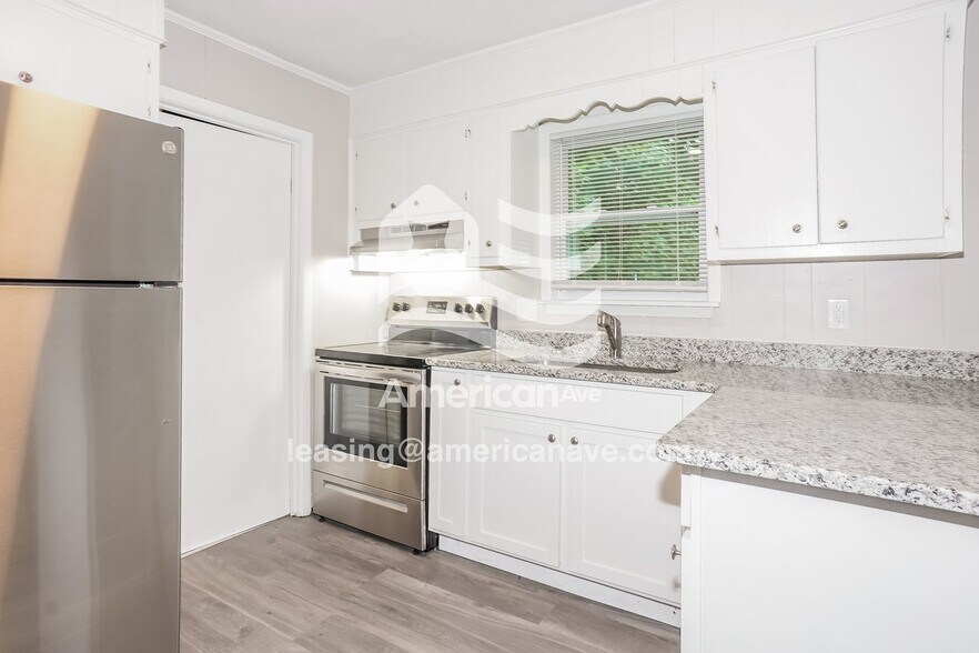 Building Photo - 3429 Winesap Way