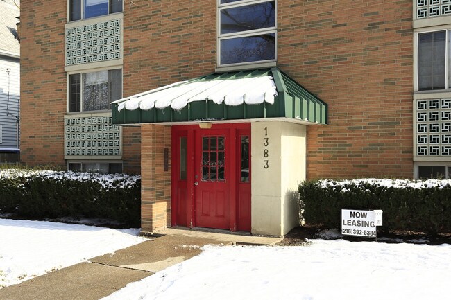 Building Photo - 114 North