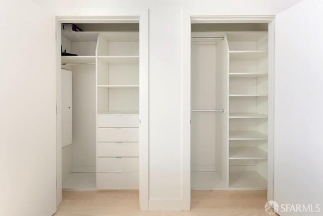 Building Photo - 318 Main St