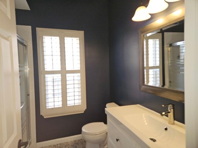 Building Photo - 0N312 Dooley Dr