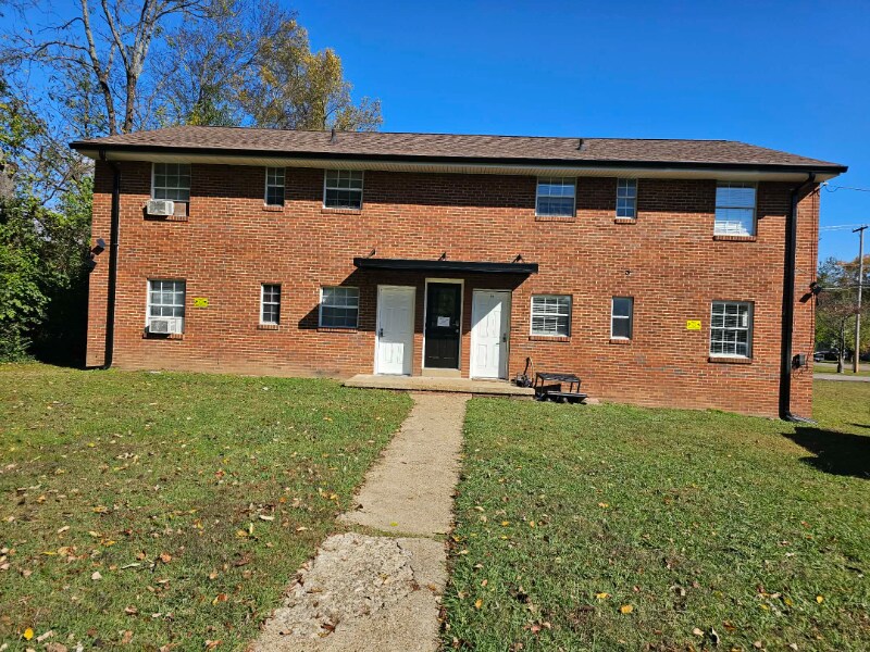 Building Photo - 4460 Old Mission Rd