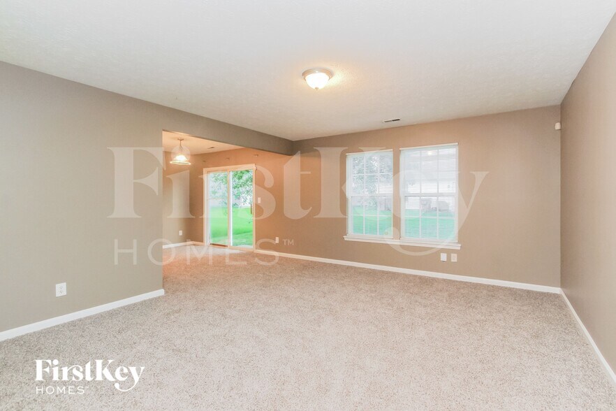 Building Photo - 3661 Cedar Pine Pl