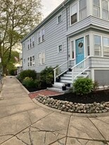 Building Photo - 6 Sutton Ave