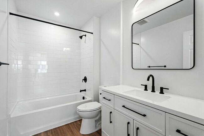 Building Photo - Modern Renovation - Sharpsburg