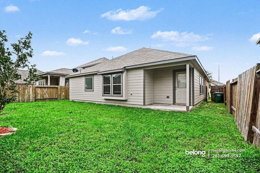 Building Photo - 6911 Rosemont Ct