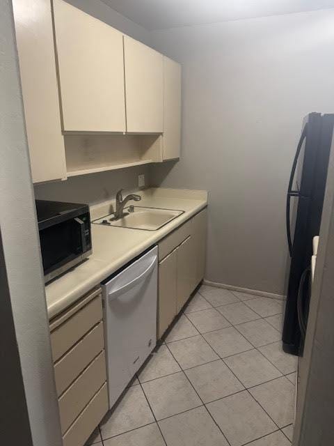 Building Photo - 300 N Civic Dr