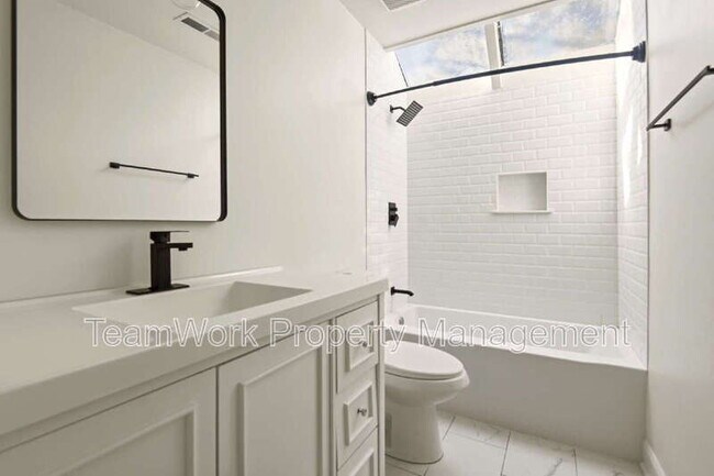 Building Photo - 1127 Snap Dragon Ct