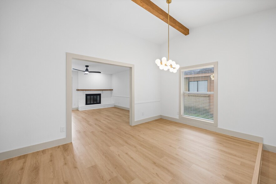 Building Photo - 2010 Quail Valley East Dr