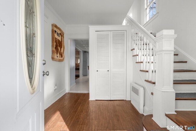 Building Photo - 38 Wooster Hts Rd